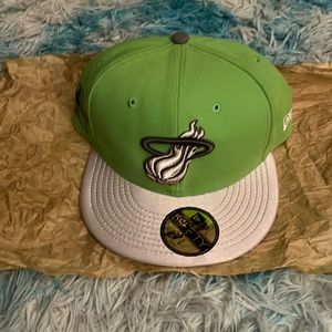 New era grey. Green cap 7 1/2